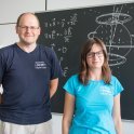 Dr. Jakub Velímský a dr. Ľubica Valentová, kteří se podílejí na projektu Swarm DISC (foto: Svoboda)  