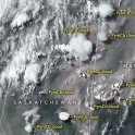 Satelitní snímek pyrocumulonimbů nad Kanadou v letošním roce  (obrázek: NASA)